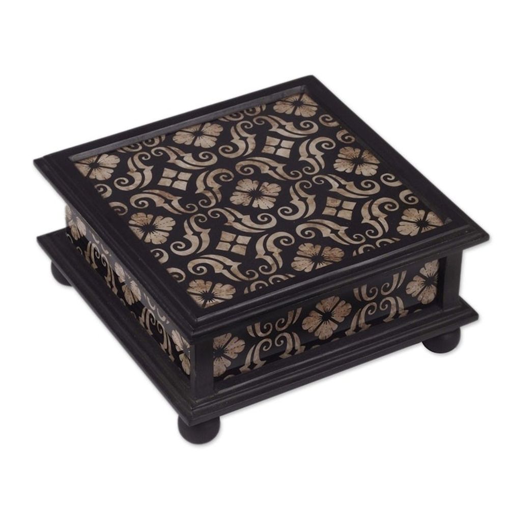 Peruvian Reverse Painted Glass Jewelry Box 'Silver Blossoms'
