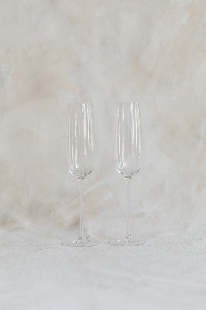 O Champagne Glasses