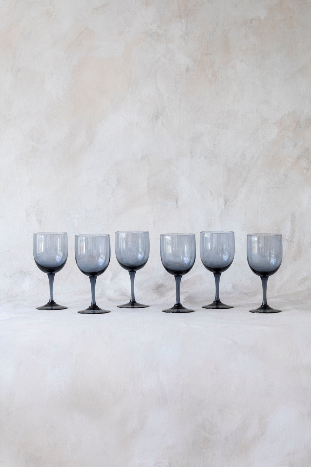 Vintage Romance Blue Crystal Wine Glasses